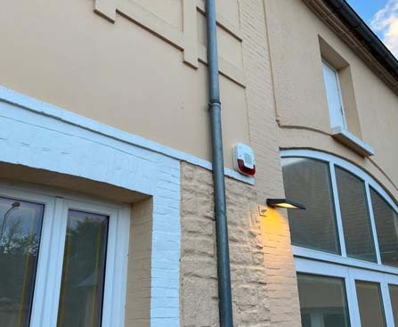 Alarme, Louville-la-Chenard